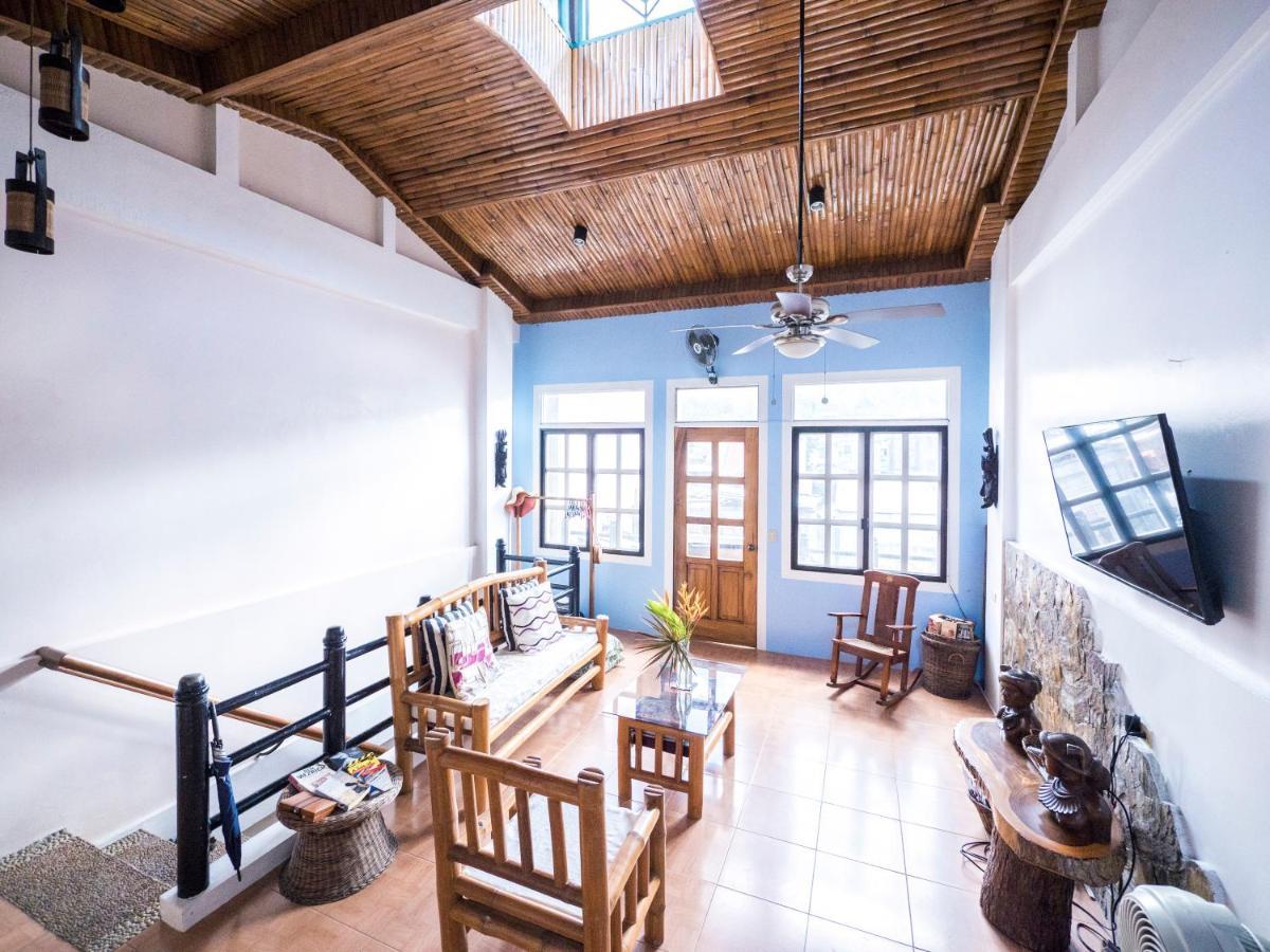 Bed and Breakfast Stone Creek House Romblon Exterior foto