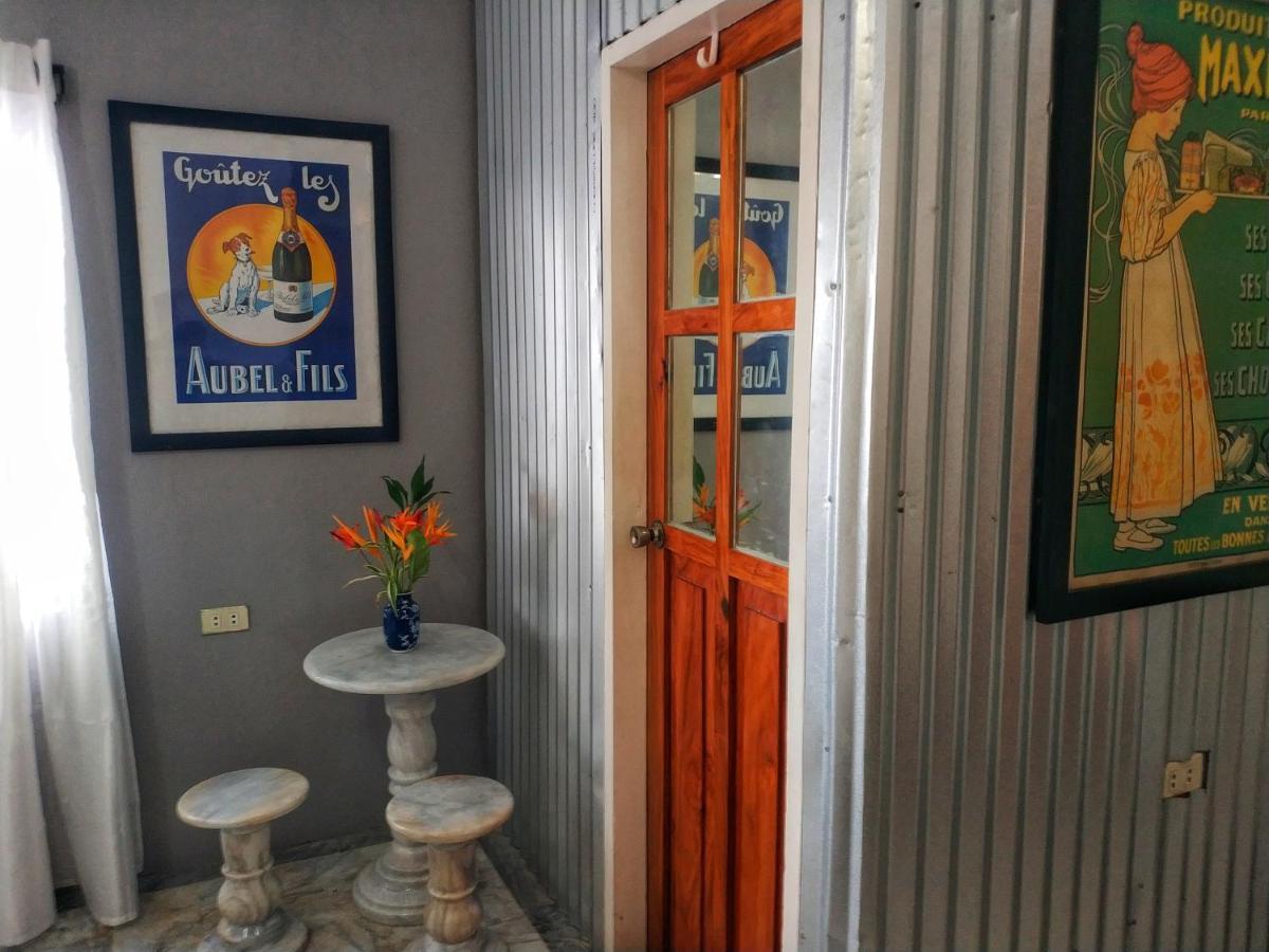 Bed and Breakfast Stone Creek House Romblon Exterior foto