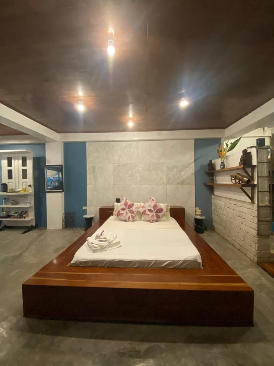 Bed and Breakfast Stone Creek House Romblon Exterior foto